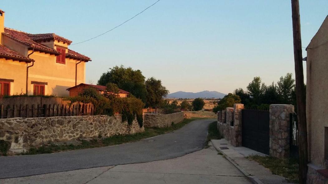 Ferienwohnung Casa Turistica Para Desconectar Basardilla Exterior foto